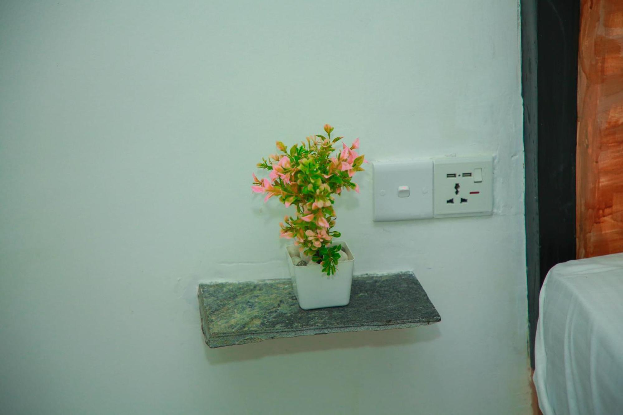 Samee Dream Guest Hotel Midigama East Ngoại thất bức ảnh